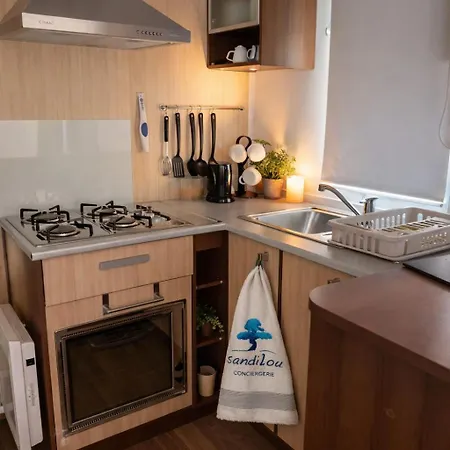 Mobilhome Brise Marine Avec Piscine * Пор-ла-Нувель