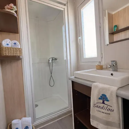 Mobilhome Brise Marine Avec Piscine Пор-ла-Нувель